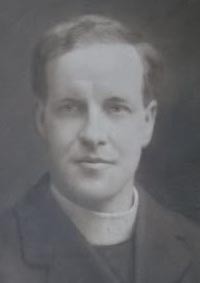 Rev Herbert Dunn - Copyright Louise McCandlish (http://warmemscot.s4.bizhat.com/warmemscot-post-42805.html)