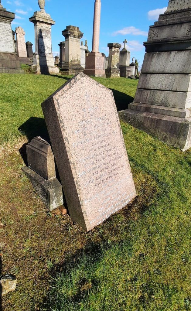 Comrie Monument - Before