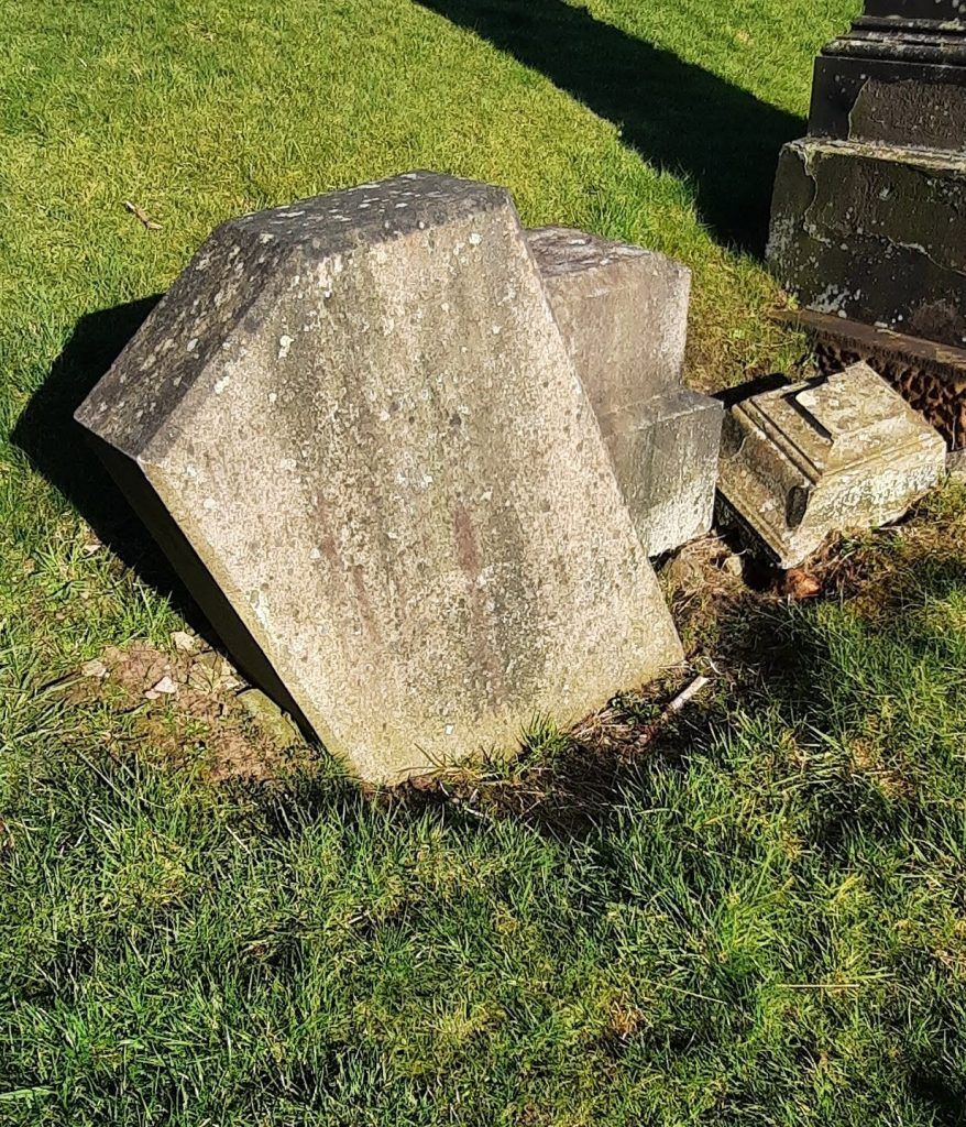 Glen Monument - Before