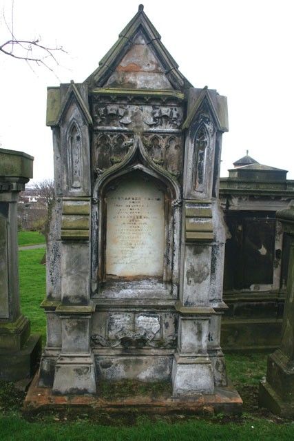 Marion Paterson and Family Monument