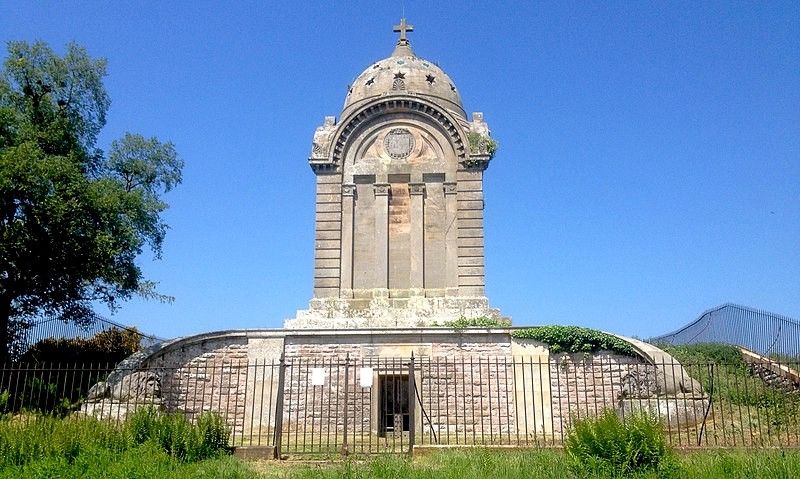 Monteath Douglas Mausoleum