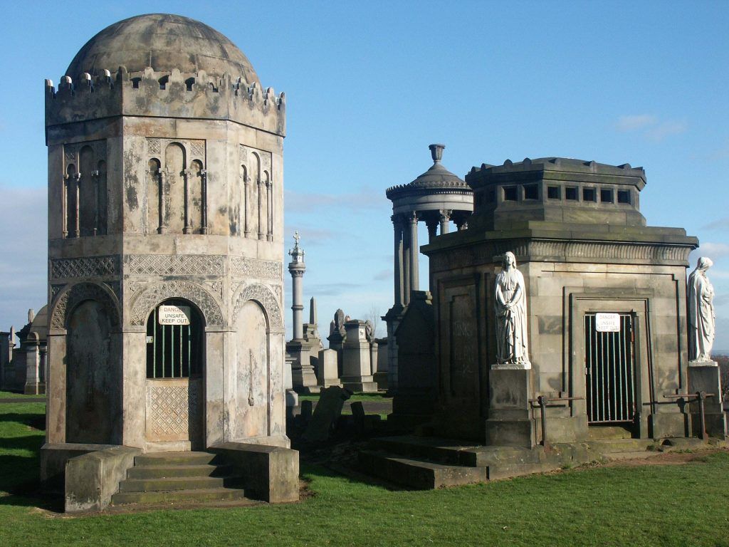 Rae Wilson Moorish kiosk (left) and the Holdsworth monument (right)