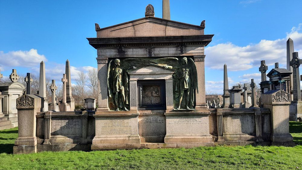 Allan Family Monument