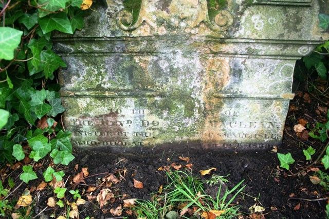 Rev Donald McLean Gravestone
